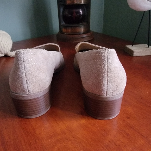 NWT Crown Vintage Women's Samali Loafers in Taupe Suede Size 11M - Picture 8 of 12